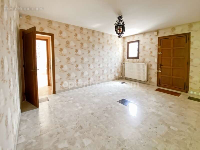 Maison à ROUGERIES