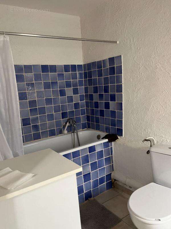 Appartement à VILLECROZE