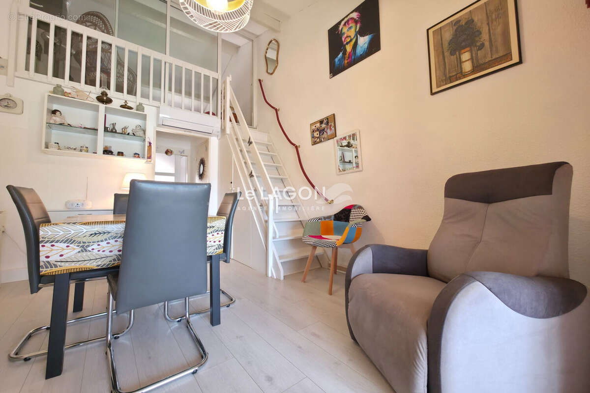 Maison à SAINT-CYPRIEN