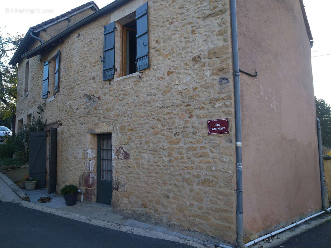 Maison à DOISSAT