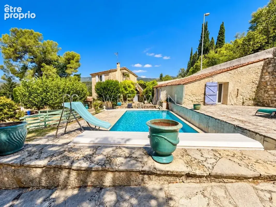 Fayence – authentique bastide provençale avec piscine - photo 2