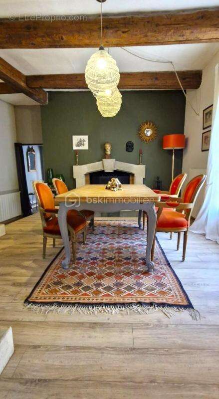 Maison à LIGNAN-SUR-ORB