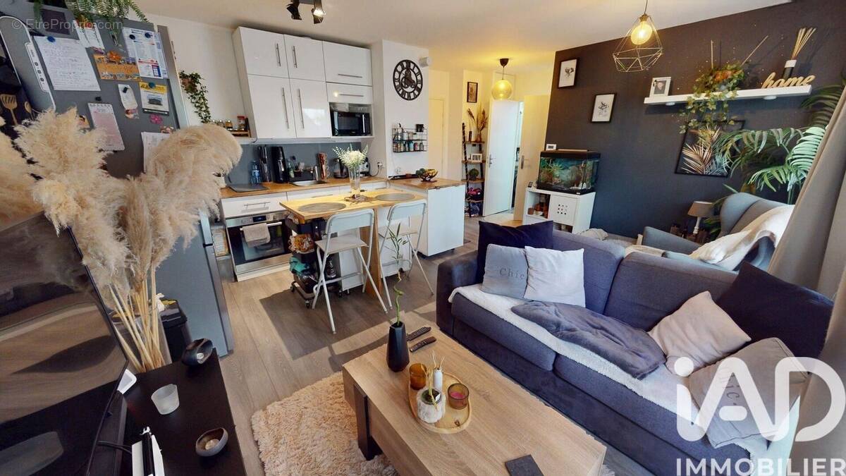 Photo 1 - Appartement à SAVIGNY-LE-TEMPLE