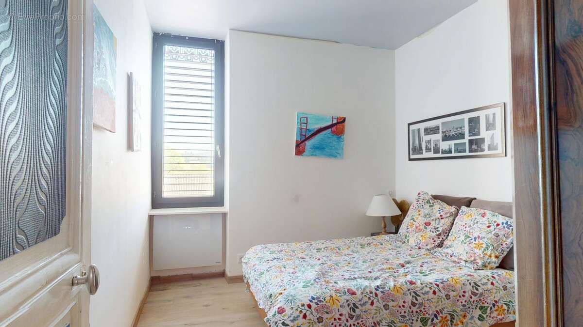 Appartement à LENTILLY