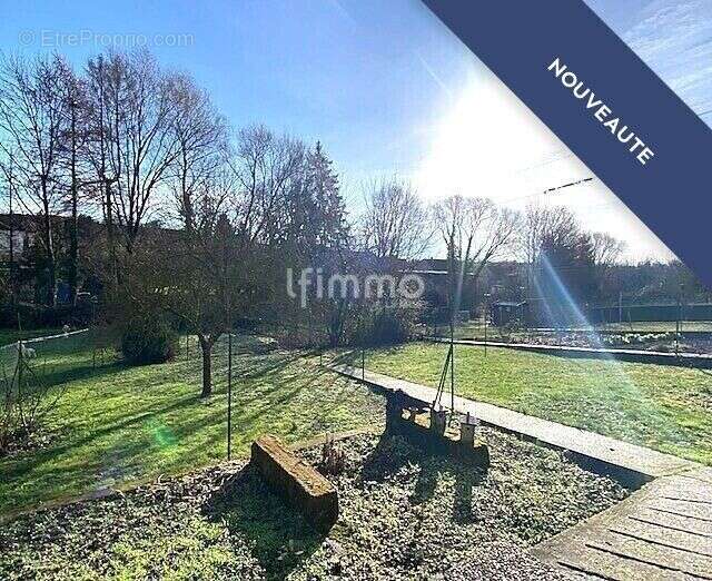 Maison à WOELFLING-LES-SARREGUEMINES