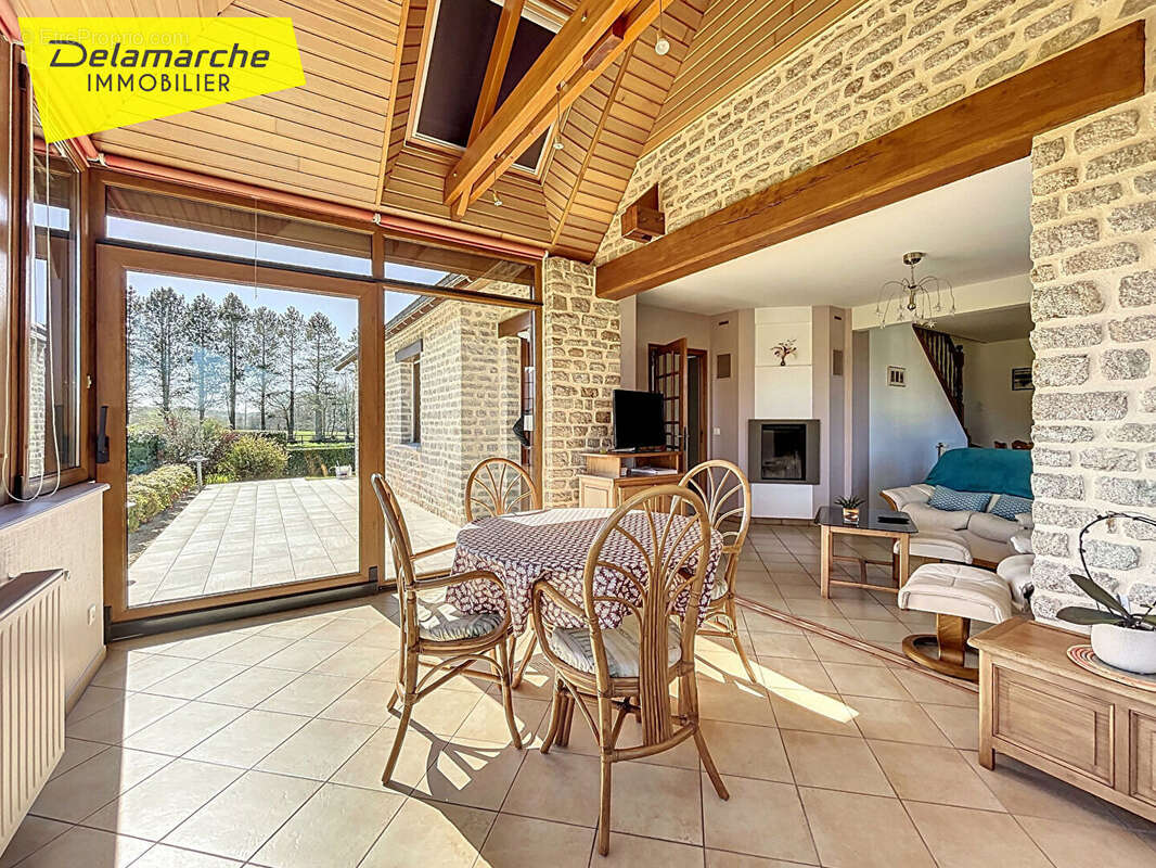 Maison à LA LANDE-D'AIROU