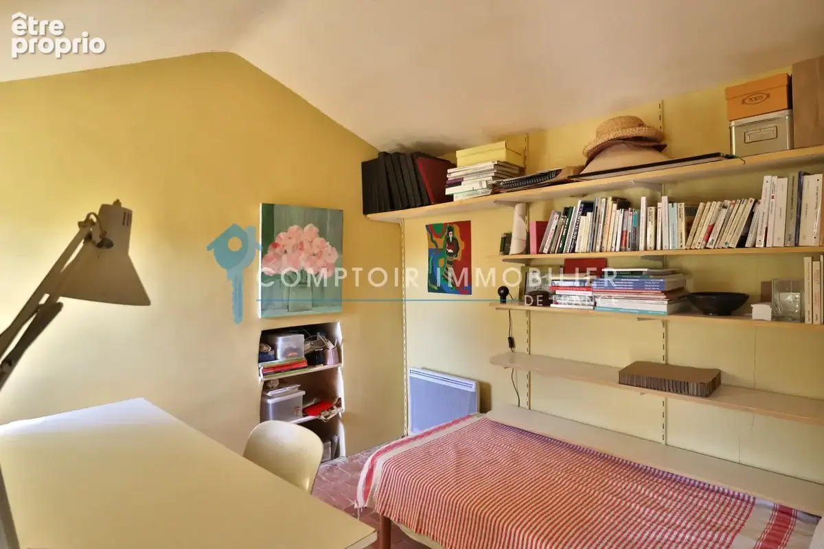 Dept 84 - Goult - Ravissante et atypique propriété en pierre 150 m2 + terrain avec garage et piscine non atten - photo 19