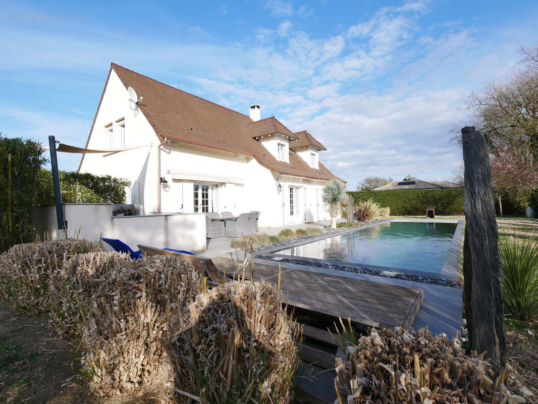 Maison à ROUSSILLON