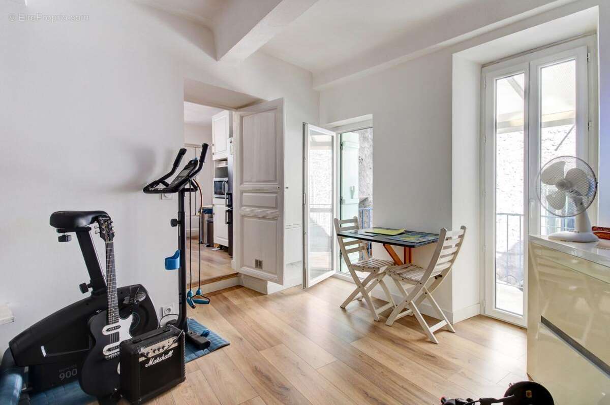 Maison à ROQUESTERON