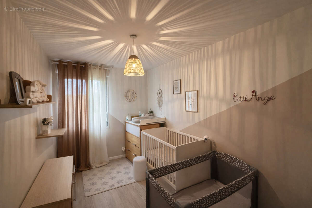 Maison à NEUILLY-EN-THELLE