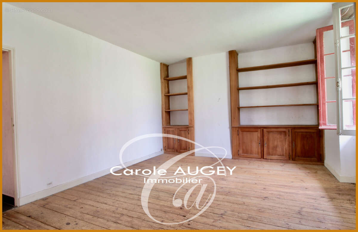 Maison à SAINT-LEGER-DE-BALSON