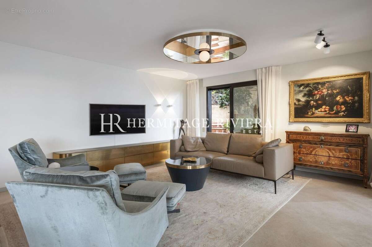 Appartement à CAP-D'AIL