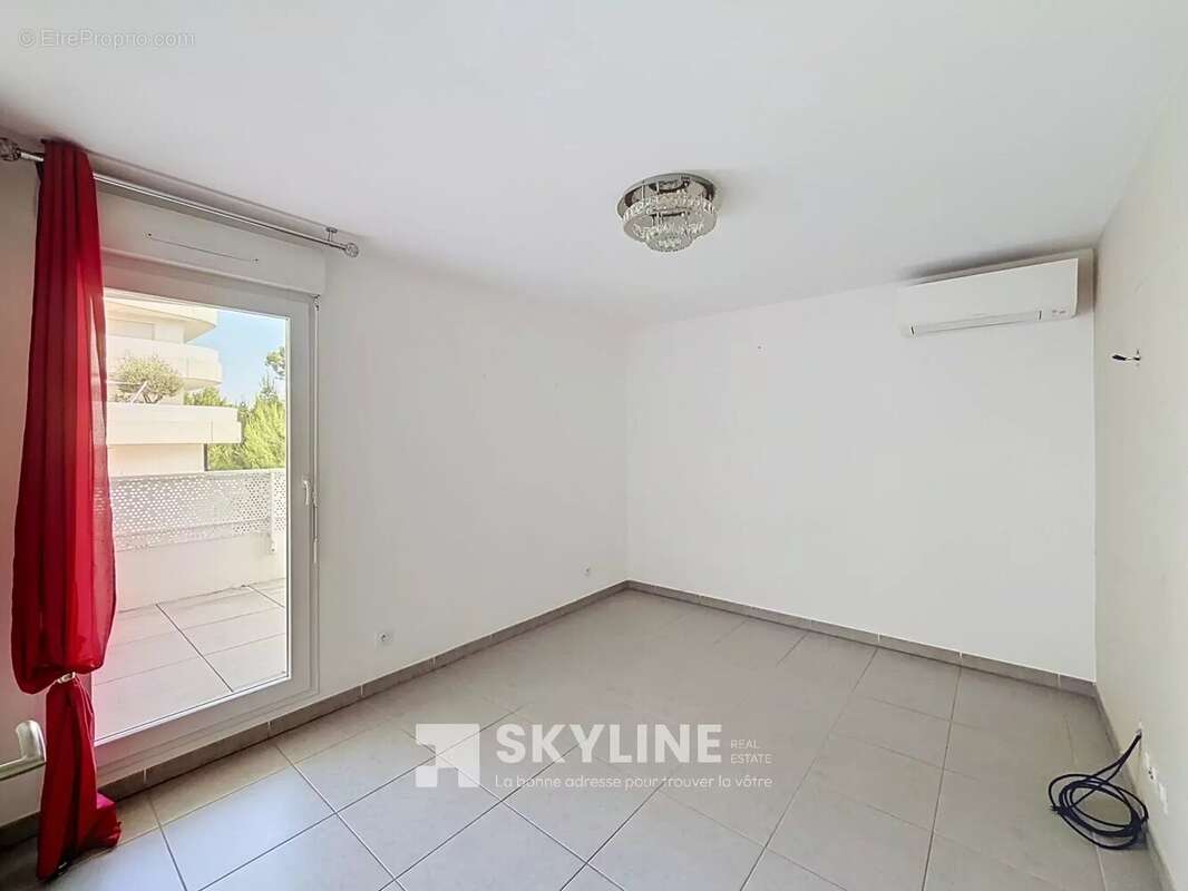 Appartement à MARSEILLE-9E