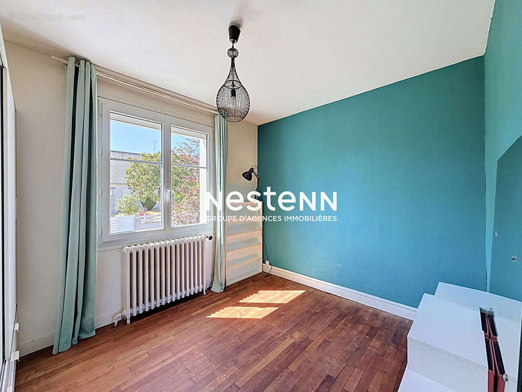 Chambray Les Tours : Maison avec potentiel d'évolution et jardin de 300m² - photo 6