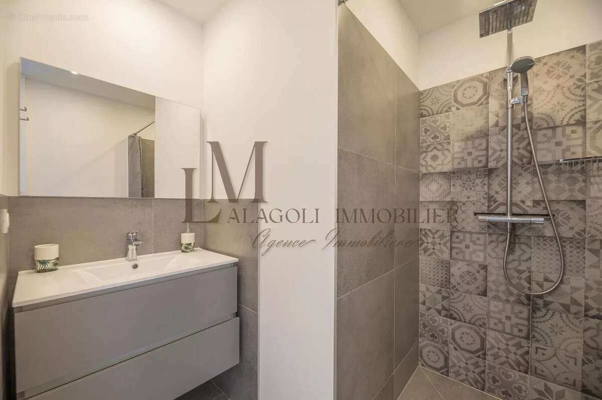 Maison à PORTO-VECCHIO