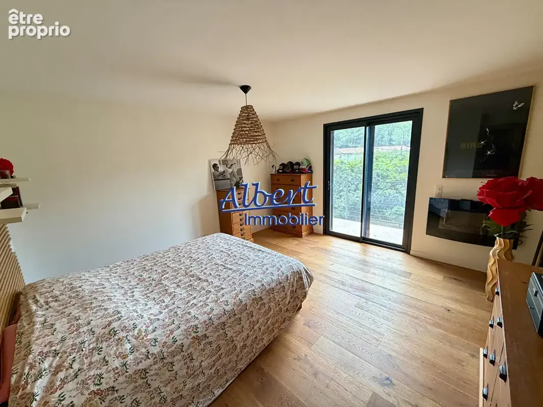 Maison Sanary Sur Mer 6 pièce(s) 170.60 m2 - photo 8