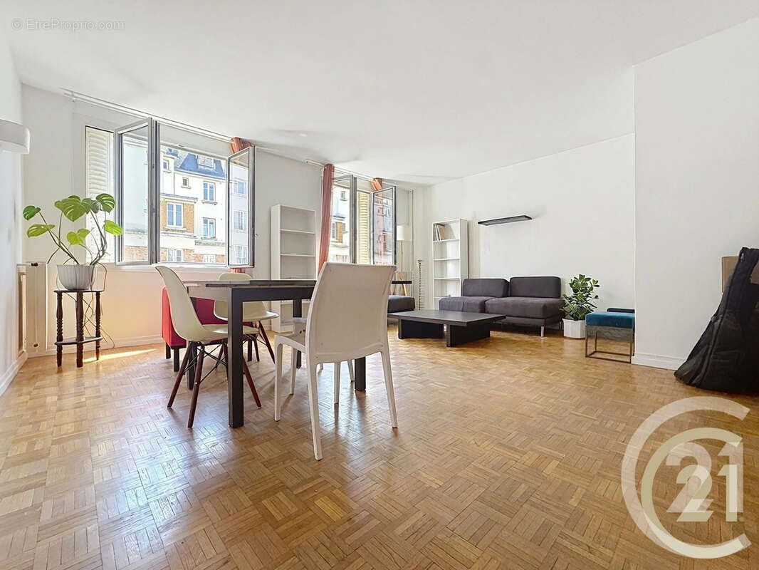 Appartement 70 m² à Paris-20e  - photo 2