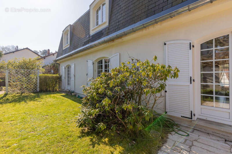 Maison de caractere 7 pieces terrain 9 ares 44 - photo 21