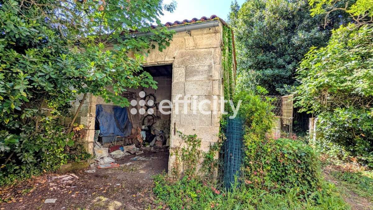 Maison à HIERSAC