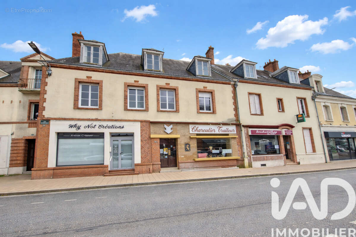 Appartement 395 m² à Sully-Sur-Loire  - photo 2