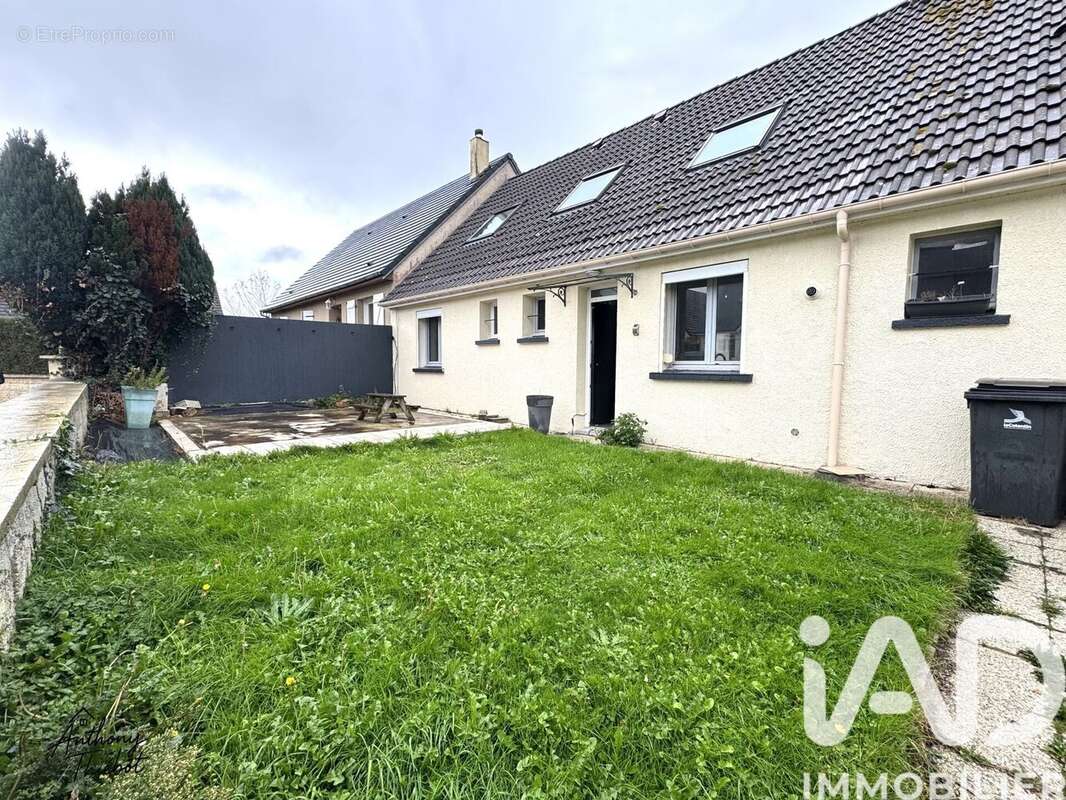 Photo 3 - Maison à VAUVILLE