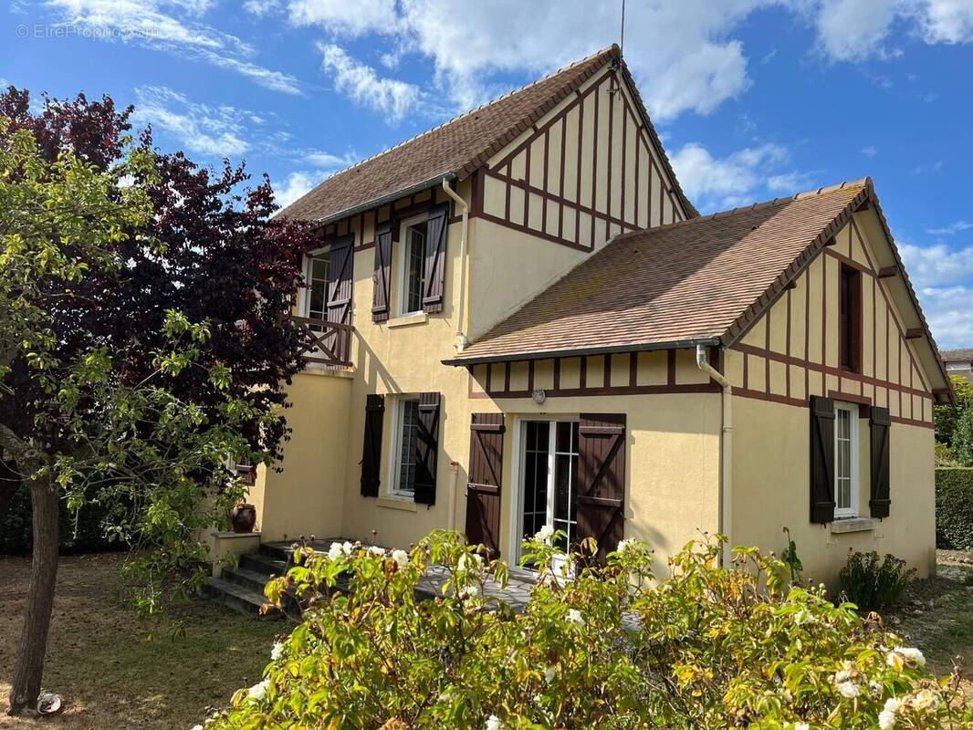 Maison à BLONVILLE-SUR-MER