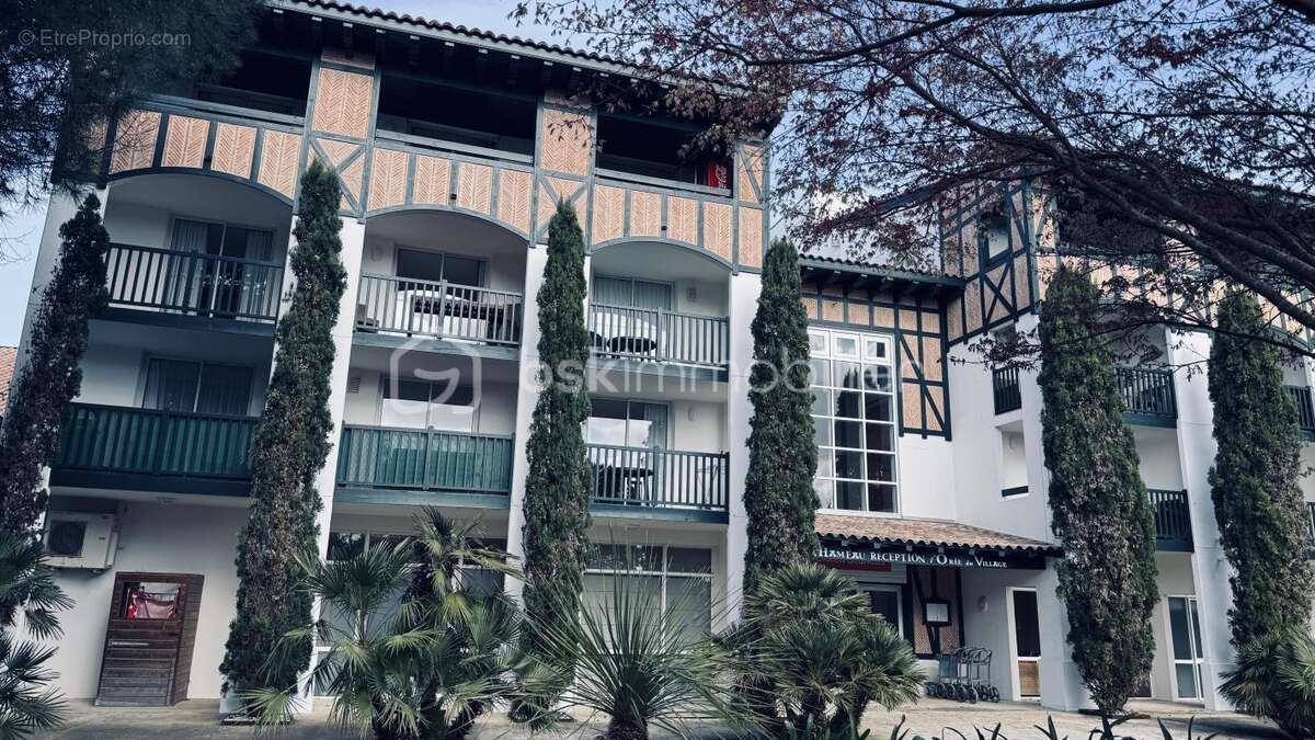 Appartement à MOLIETS-ET-MAA