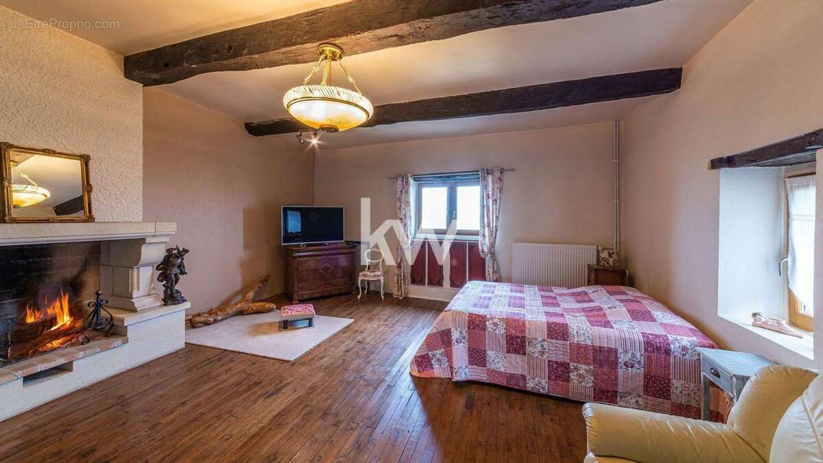 Maison à CORDES-SUR-CIEL