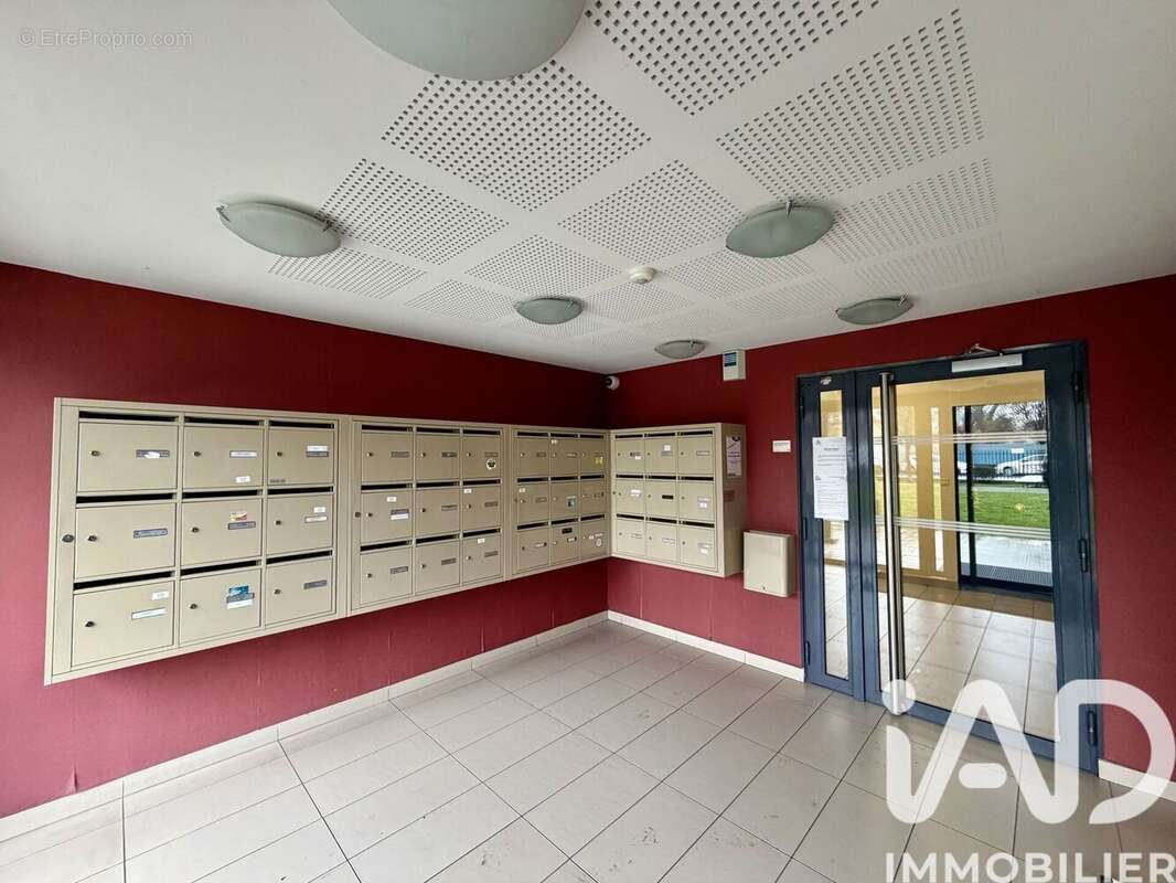 Photo 7 - Appartement à VILLEURBANNE