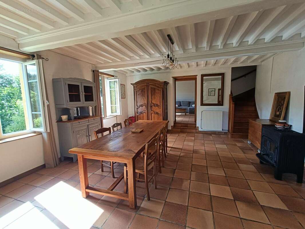 Photo 2 - Maison à CHAUFFAILLES