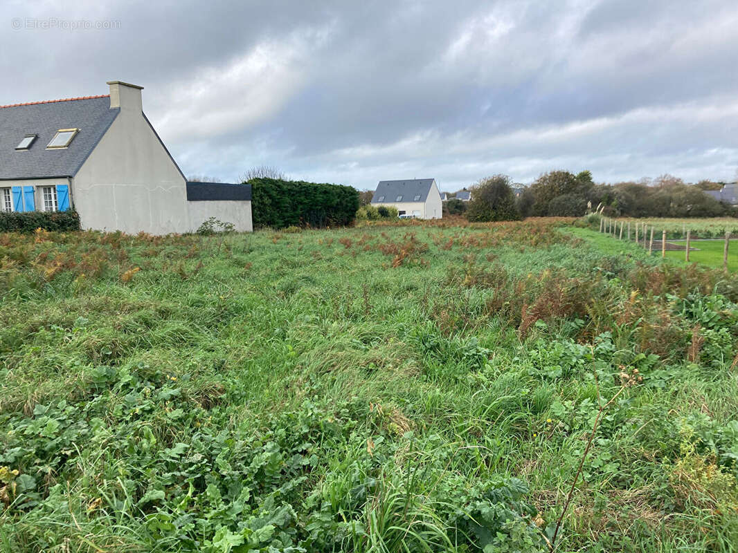 Terrain à PLOMEUR