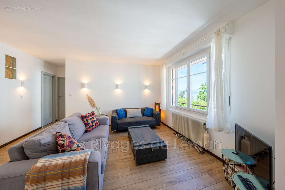 Appartement à Evian-Les-Bains  - photo 9