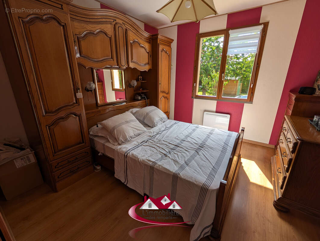 Maison à BU