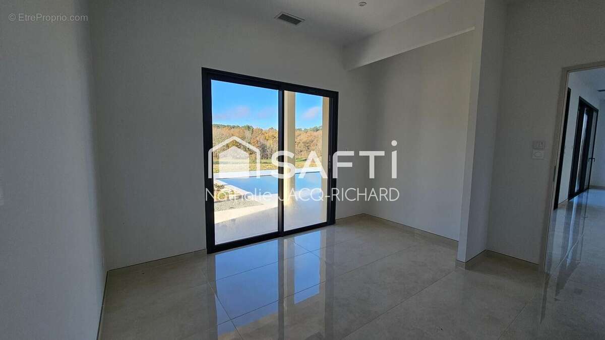 Photo 6 - Maison à QUEYSSAC