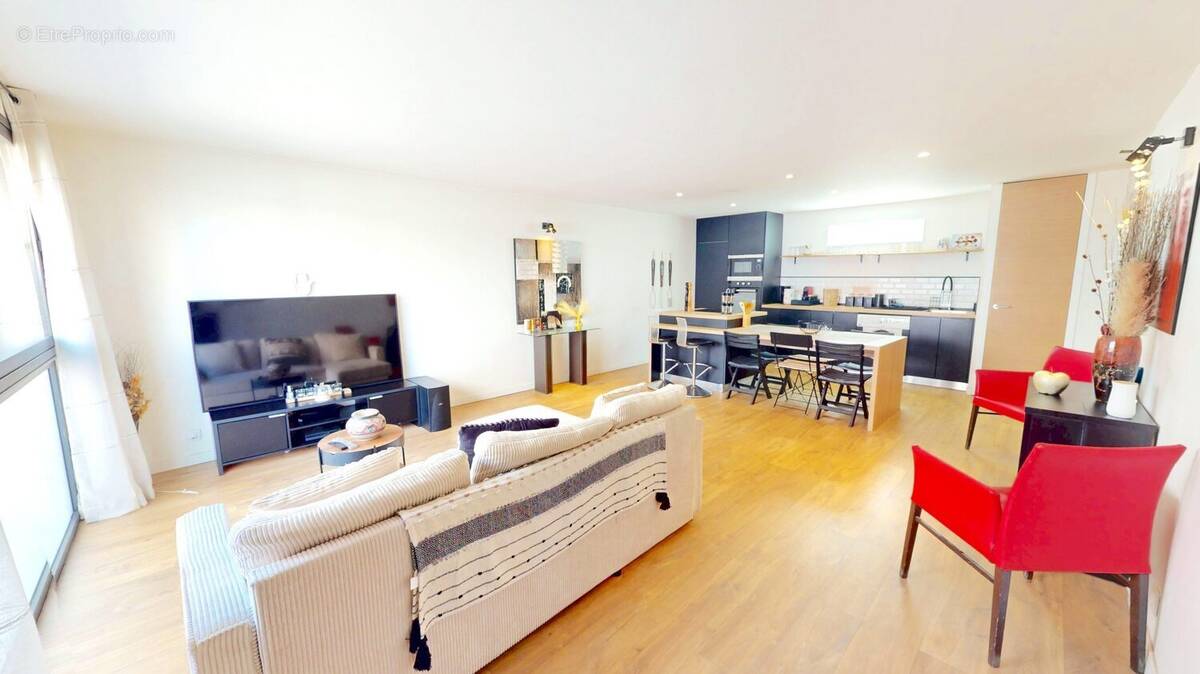 Appartement à LE PERREUX-SUR-MARNE