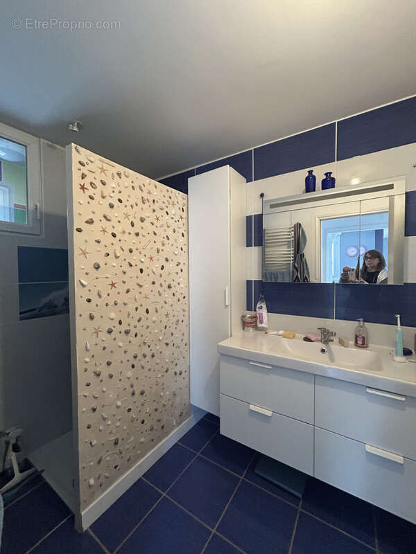 Maison à SAINT-JULIEN-LES-VILLAS