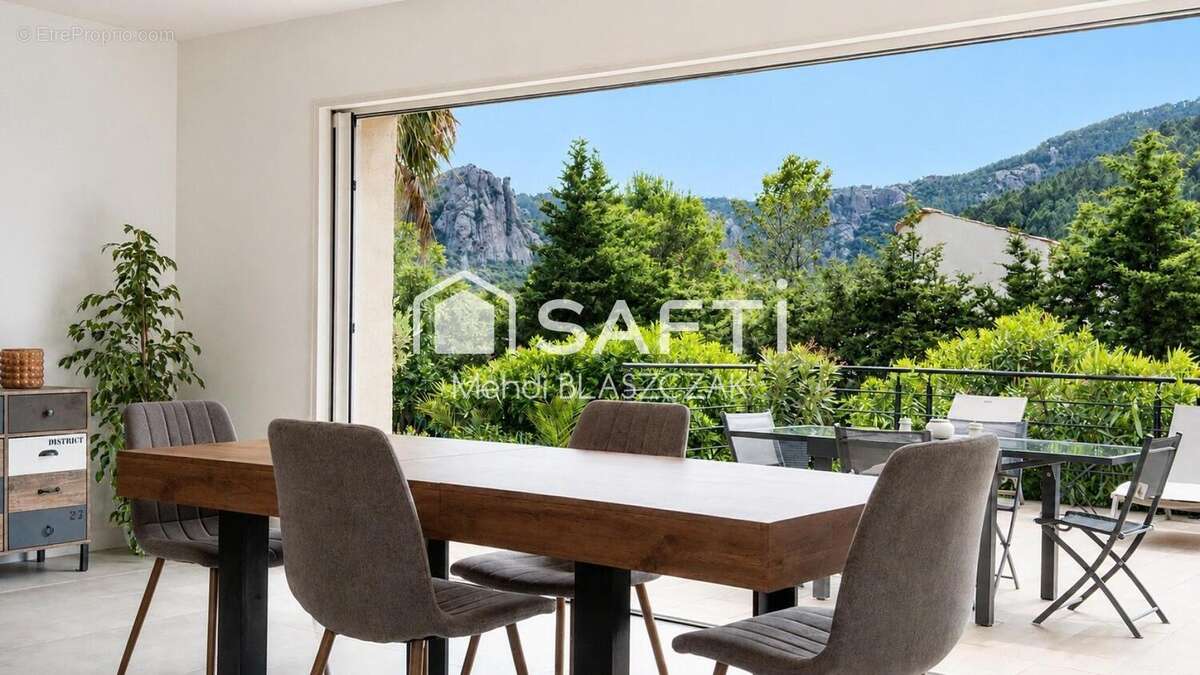 Photo 4 - Maison à MANDELIEU-LA-NAPOULE