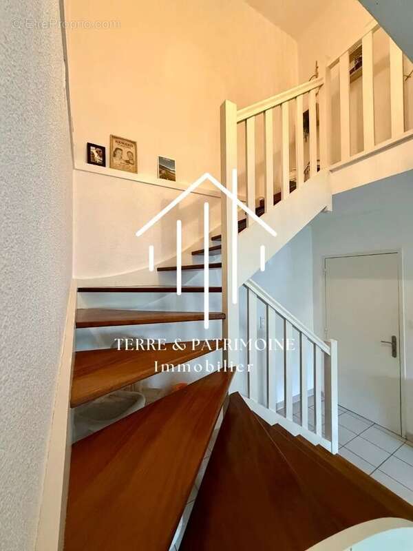 Appartement à AUBENAS