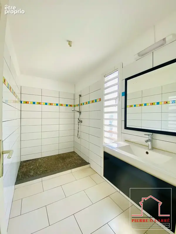 Maison 3 pièces 78 m² à vendre à Saint-Pierre (97410) - photo 8