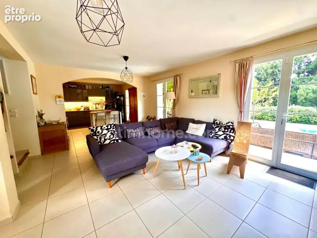 Charmante maison au calme, 4 chambres, piscine, 600 m2 de terrain - photo 3