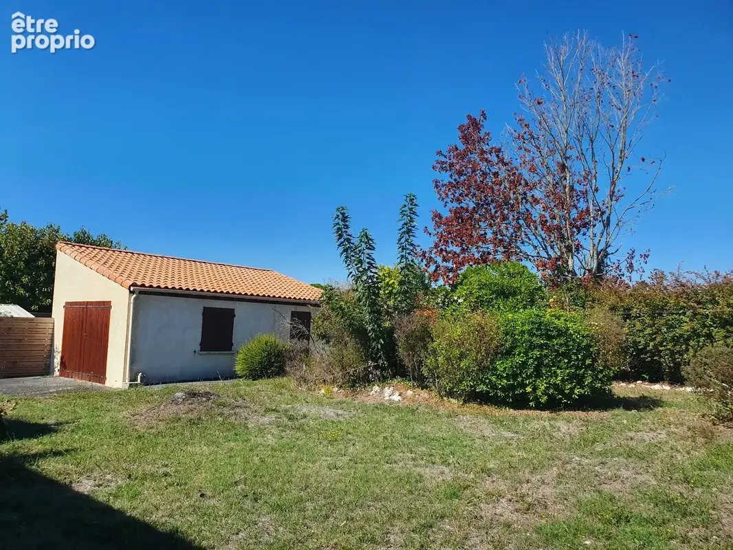 Maison 4 pièces 92 m² à vendre à Semussac (17120) - photo 2