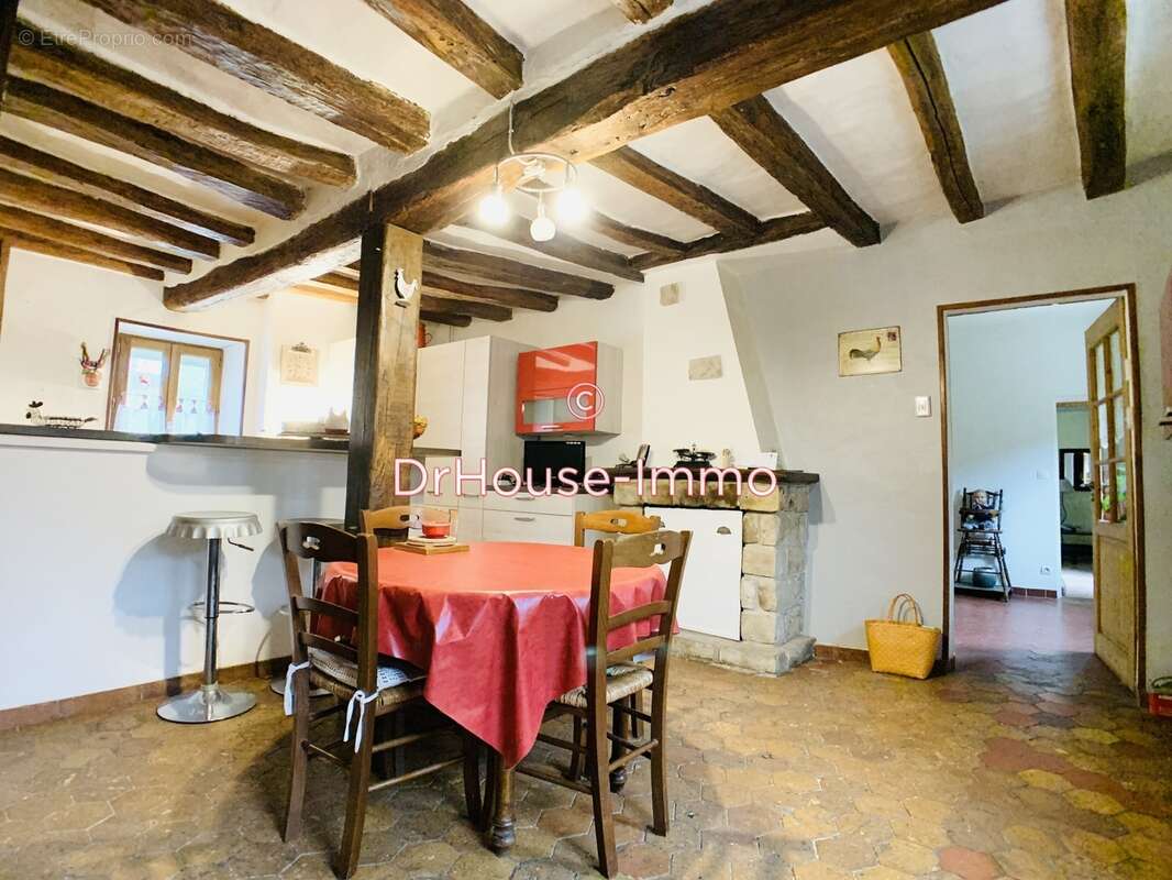 Maison à CHEVRAINVILLIERS