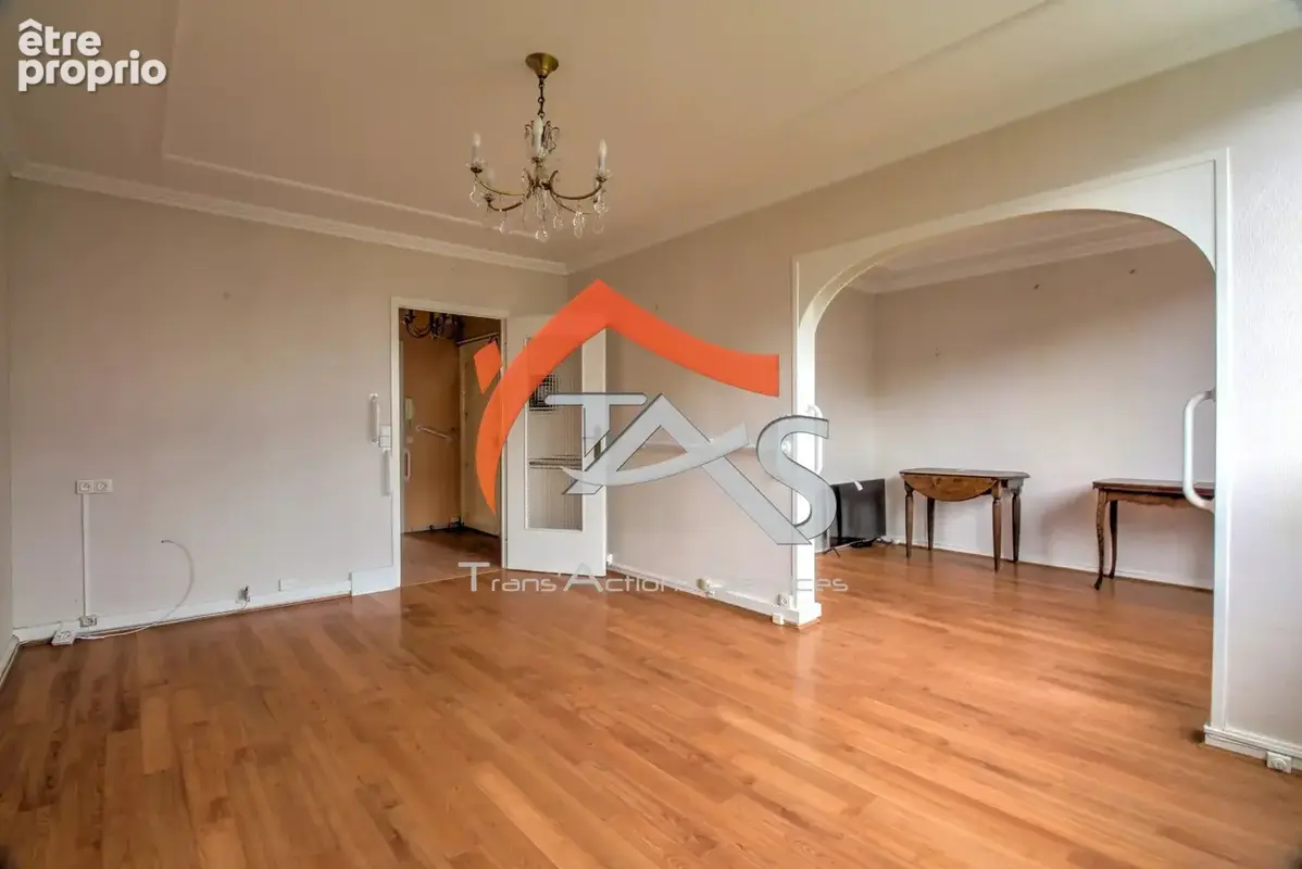 Appartement à SAINT-ETIENNE