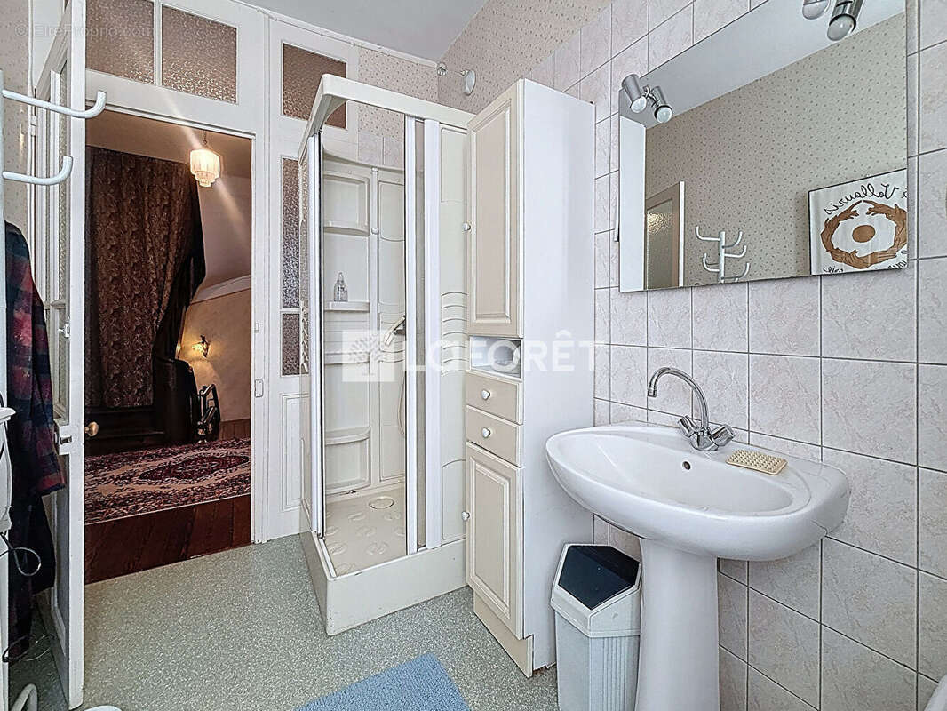 Maison à MONTREVEL-EN-BRESSE