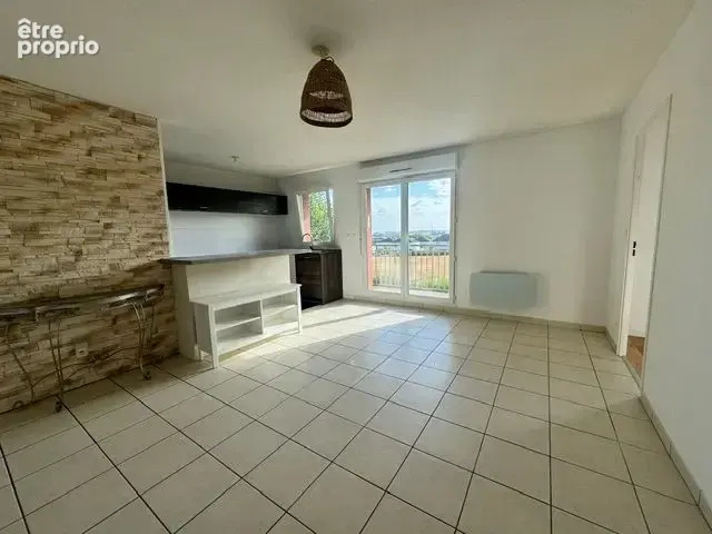 Appartement À Vendre 55m² T2 bis - photo 3