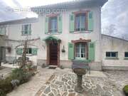 Maison à AZAT-LE-RIS