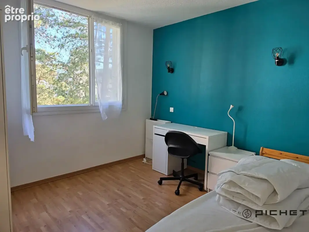FAC, grand appartement T5 - photo 2