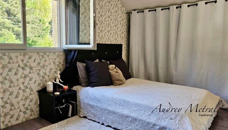 Maison à SERRIERES-EN-CHAUTAGNE