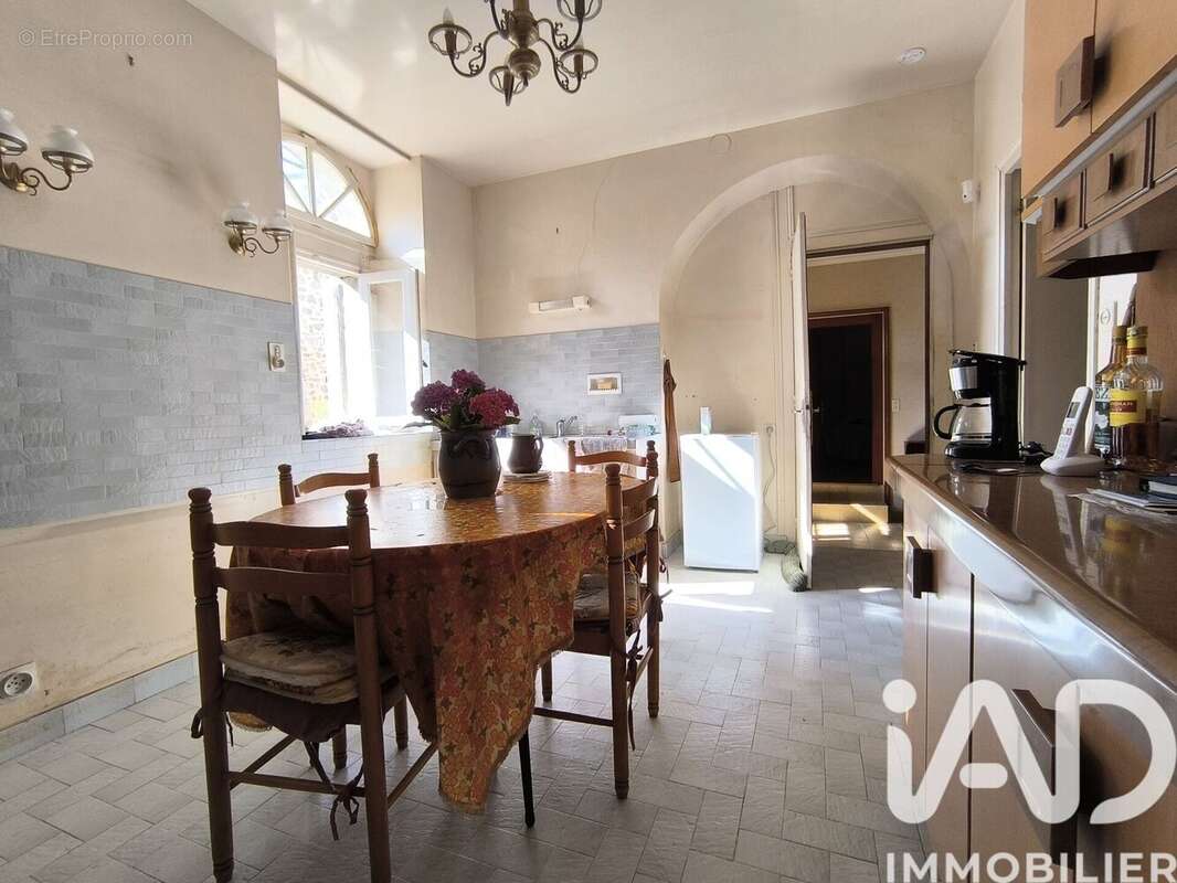 Maison 170 m² à Bellegarde-En-Marche  - photo 6