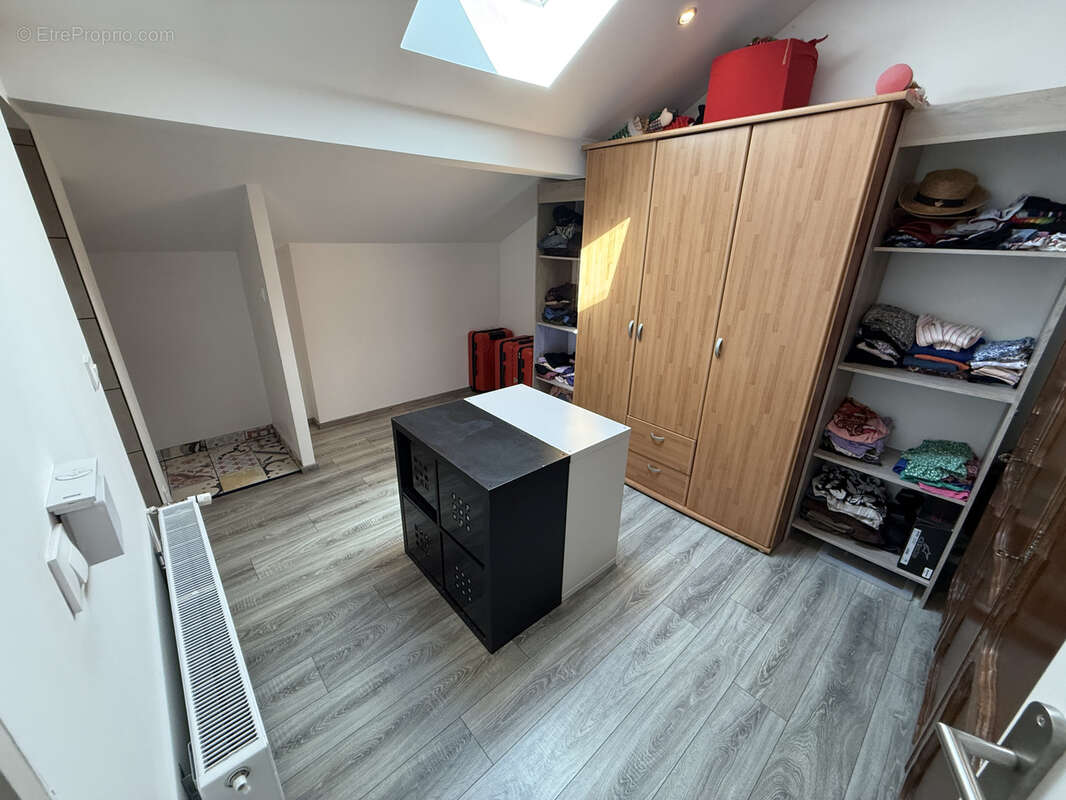 Maison 6 pieces de 121 m2 avec 4 chambres - photo 15